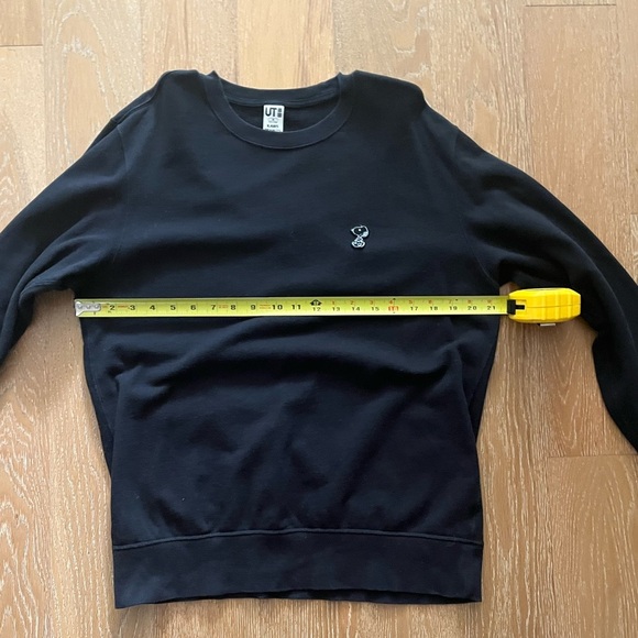 Uniqlo x Kaws x Peanuts limited edition sweatshirt - Picture 12 of 16